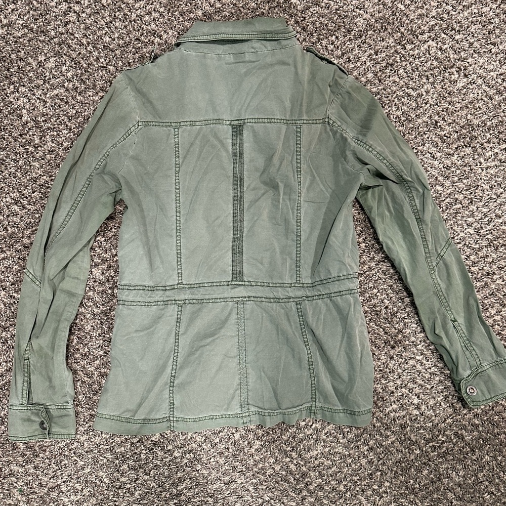 Jacket - Picture 3 of 4